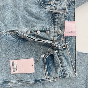 REVICE EX BOYFRIEND JEAN